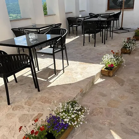 Claustrum Di Colforcella